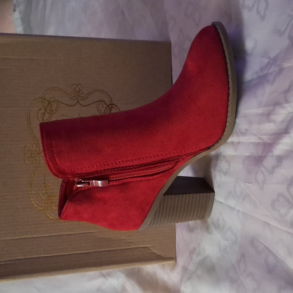 Trends Up Collection Boot - Picture 3 of 4